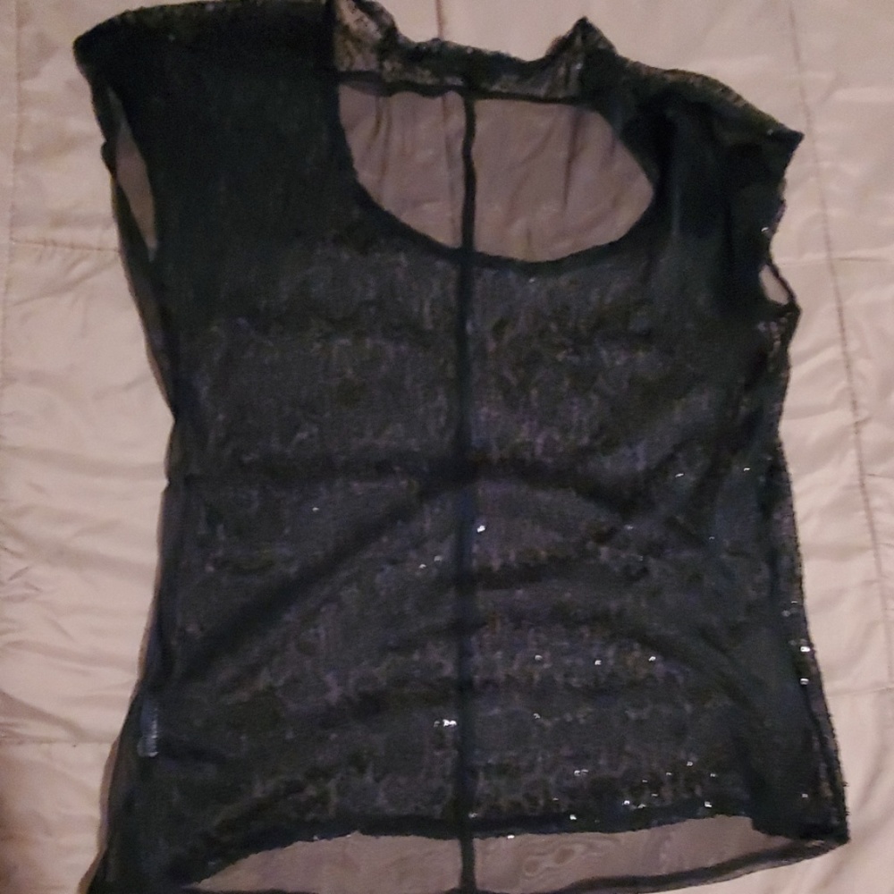 Top - Picture 3 of 3